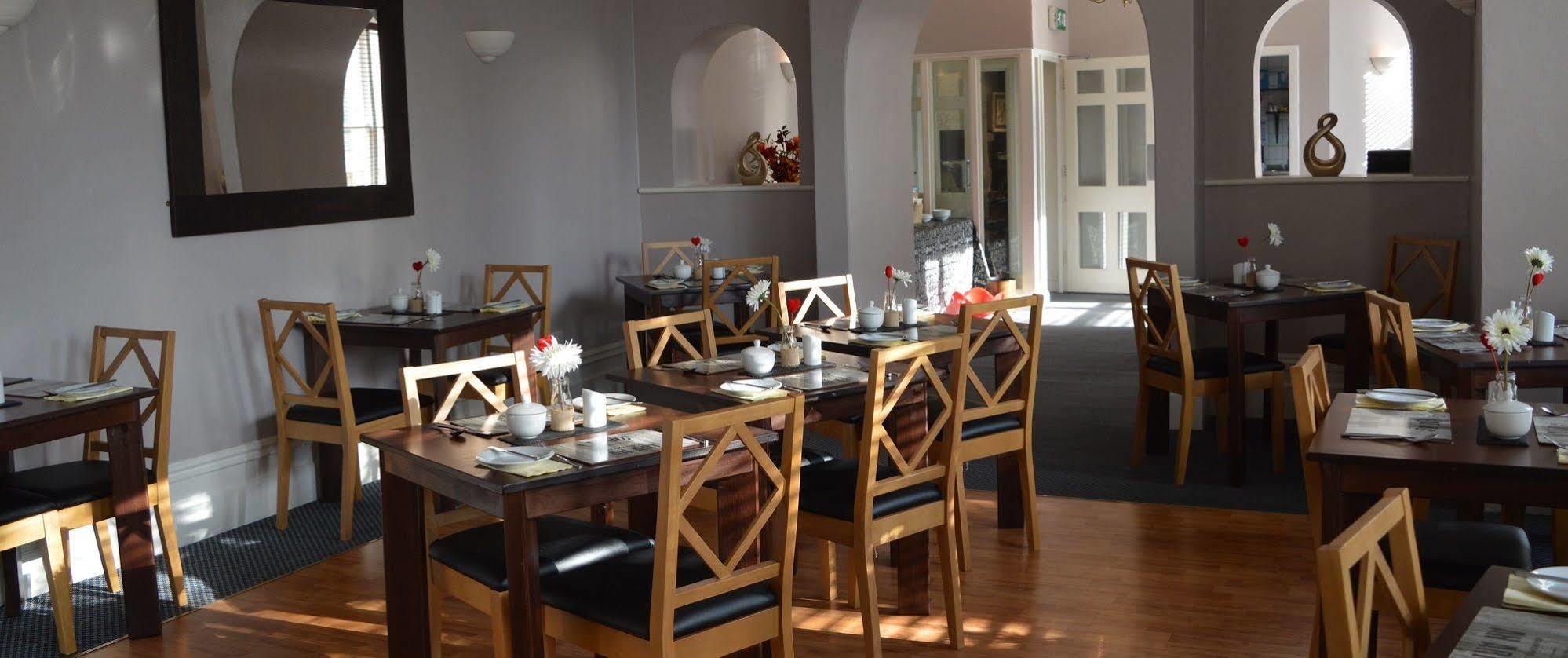 The Sheldon B&B - Free Private Parking Torneo de Torneo de Eastbourne Exterior foto